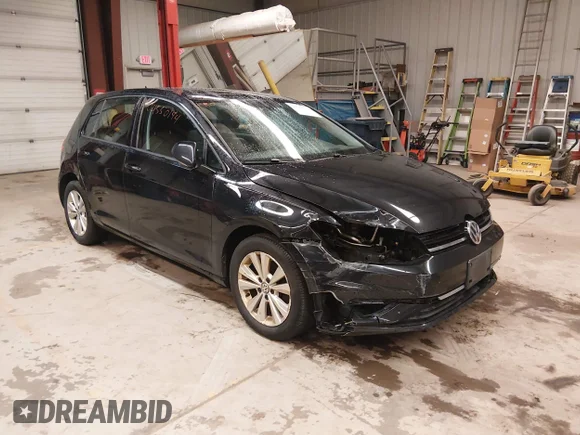 ✅ 2019 Volkswagen Golf S • VIN: 3VWW57AU5KM034728 • Lot: 44550194. Wystawiony na IAAI z przebiegiem 145 558 mil. Bezpłatny archiwum sprzedaży aukcyjnych z USA i szczegółowy raport historii pojazdu na DreamBid. Zdjęcie 1.