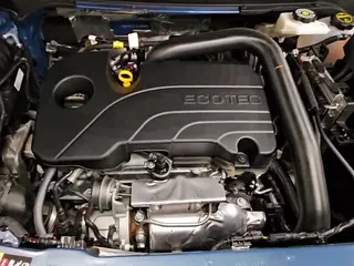 ✅ 2025 Chevrolet Equinox AWD LT • VIN: 3GNAXPEG1SL298604 • Lot: 85366865. Wystawiony na Copart z przebiegiem 13 852 mil. Bezpłatny archiwum sprzedaży aukcyjnych z USA i szczegółowy raport historii pojazdu na DreamBid. Zdjęcie 15.