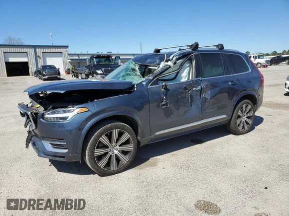 ✅ 2022 Volvo XC90 Inscription • VIN: YV4BR0CL9N1787601 • Лот: 47839415. Опубликован ранее на Copart с пробегом Не указан. Бесплатный доступ к архиву аукционных продаж из США и подробный отчёт об истории автомобиля на DreamBid. Изображение 1.
