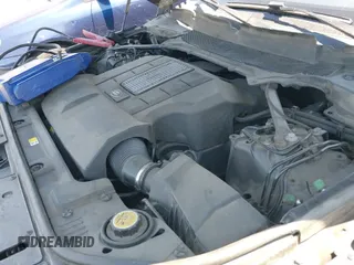 ✅ 2018 Land Rover Range Rover HSE • VIN: SALGS2SV8JA387771 • Lot: 42933400. Listed on IAAI with 145,223 mi. Free auction sales archive from the USA and detailed vehicle history report at DreamBid. Image 18.