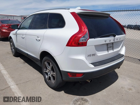 ✅ 2011 Volvo XC60 3.0T • VIN: YV4902DZ6B2149934 • Lot: 44911543. Wystawiony na IAAI z przebiegiem 113 152 mil. Bezpłatny archiwum sprzedaży aukcyjnych z USA i szczegółowy raport historii pojazdu na DreamBid. Zdjęcie 3.