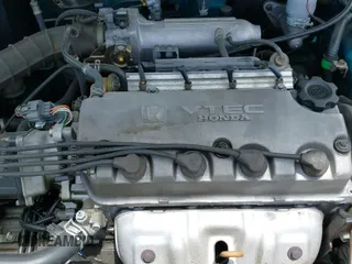 ✅ 1995 Honda del Sol Si • VIN: JHMEH6269SS004430 • Lot: 42479016. Wystawiony na IAAI z przebiegiem 144 827 mil. Bezpłatny archiwum sprzedaży aukcyjnych z USA i szczegółowy raport historii pojazdu na DreamBid. Zdjęcie 21.