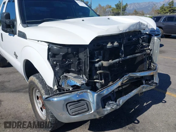 ✅ 2014 Ford F-350 • VIN: 1FT7X3BT4EEB27105 • Lot: 43564929. Listed on IAAI with 96,619 mi. Free auction sales archive from the USA and detailed vehicle history report at DreamBid. Image 6.