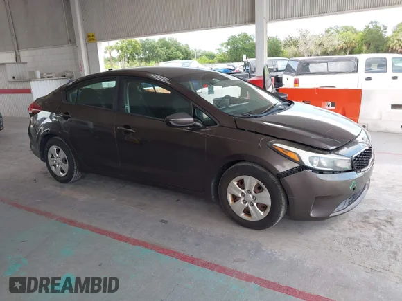 ✅ 2017 Kia Forte LX • VIN: 3KPFK4A75HE115493 • Лот: 45350993. Опубликован ранее на IAAI с пробегом 106 716 миль. Бесплатный доступ к архиву аукционных продаж из США и подробный отчёт об истории автомобиля на DreamBid. Изображение 1.