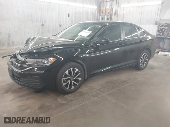 ✅ 2023 Volkswagen Jetta S • VIN: 3VW4M7BUXPM051671 • Lot: 42995859. Wystawiony na IAAI z przebiegiem 57 388 mil. Bezpłatny archiwum sprzedaży aukcyjnych z USA i szczegółowy raport historii pojazdu na DreamBid. Zdjęcie 2.