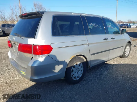 ✅ 2008 Honda Odyssey LX • VIN: 5FNRL38268B037055 • Лот: 44250745. Опубліковано раніше на IAAI з пробігом Не вказано. Безкоштовний доступ до архіву аукціонних продажів зі США та докладний звіт про історію автомобіля на DreamBid. Зображення 4.