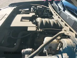 ✅ 2018 Chevrolet Silverado 1500 LT • VIN: 3GCPCREC3JG549623 • Lot: 43623946. Wystawiony na IAAI z przebiegiem 125 398 mil. Bezpłatny archiwum sprzedaży aukcyjnych z USA i szczegółowy raport historii pojazdu na DreamBid. Zdjęcie 19.