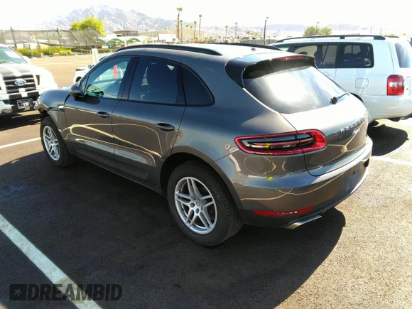 ✅ 2018 Porsche Macan • VIN: WP1AA2A5XJLB18028 • Лот: 37011371. Опубликован ранее на IAAI с пробегом 67 628 миль. Бесплатный доступ к архиву аукционных продаж из США и подробный отчёт об истории автомобиля на DreamBid. Изображение 3.