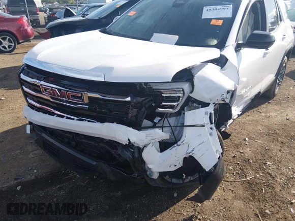 ✅ 2026 GMC Terrain FWD Elevation • VIN: 3GKALMEG3TL459897 • Lot: 45384997. Wystawiony na IAAI z przebiegiem 653 mil. Bezpłatny archiwum sprzedaży aukcyjnych z USA i szczegółowy raport historii pojazdu na DreamBid. Zdjęcie 6.