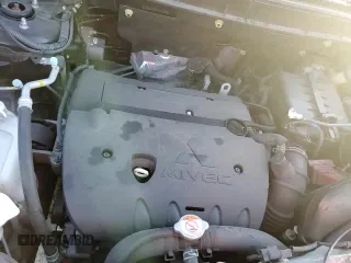 ✅ 2018 Mitsubishi Outlander ES • VIN: JA4AP3AU1JZ017626 • Лот: 91339795. Опубликован ранее на Copart с пробегом 89 160 миль. Бесплатный доступ к архиву аукционных продаж из США и подробный отчёт об истории автомобиля на DreamBid. Изображение 14.