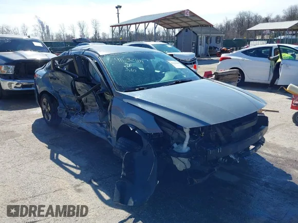 ✅ 2021 Hyundai Elantra Preferred • VIN: KMHLM4AG7MU105570 • Lot: 41632189. Wystawiony na IAAI z przebiegiem 98 998 mil. Bezpłatny archiwum sprzedaży aukcyjnych z USA i szczegółowy raport historii pojazdu na DreamBid. Zdjęcie 1.