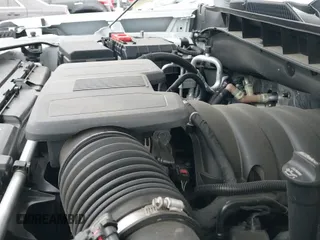 ✅ 2024 GMC Yukon XL AT4 • VIN: 1GKS2HKD5RR256083 • Lot: 43660850. Listed on IAAI with 15,605 mi. Free auction sales archive from the USA and detailed vehicle history report at DreamBid. Image 21.