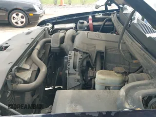 ✅ 2007 Chevrolet Silverado 1500 Work Truck • VIN: 1GCEC14C27Z570997 • Лот: 42192143. Опубликован ранее на IAAI с пробегом 215 940 миль. Бесплатный доступ к архиву аукционных продаж из США и подробный отчёт об истории автомобиля на DreamBid. Изображение 12.