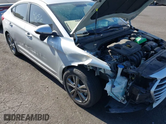 ✅ 2018 Hyundai Elantra SEL • VIN: 5NPD84LF9JH342472 • Лот: 45314656. Опубліковано раніше на IAAI з пробігом 108 221 миль. Безкоштовний доступ до архіву аукціонних продажів зі США та докладний звіт про історію автомобіля на DreamBid. Зображення 6.