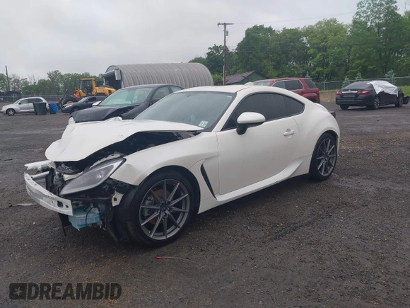 ✅ 2022 Subaru BRZ Limited • VIN: JF1ZDBF19N8703196 • Lot: 42320142. Wystawiony na IAAI z przebiegiem 28 325 mil. Bezpłatny archiwum sprzedaży aukcyjnych z USA i szczegółowy raport historii pojazdu na DreamBid. Zdjęcie 2.