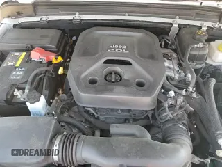 ✅ 2021 Jeep Wrangler Unlimited Sahara • VIN: 1C4JJXP64MW698832 • Lot: 80898685. Wystawiony na Copart z przebiegiem 63 929 mil. Bezpłatny archiwum sprzedaży aukcyjnych z USA i szczegółowy raport historii pojazdu na DreamBid. Zdjęcie 17.