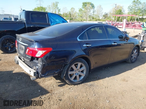 ✅ 2007 Lexus ES 330 • VIN: JTHBJ46G772070383 • Лот: 44922965. Опубликован ранее на IAAI с пробегом 125 372 миль. Бесплатный доступ к архиву аукционных продаж из США и подробный отчёт об истории автомобиля на DreamBid. Изображение 4.