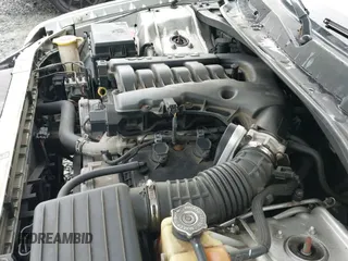 ✅ 2008 Chrysler 300 Touring • VIN: 2C3LA53G98H282232 • Lot: 43575361. Listed on IAAI with 166,524 mi. Free auction sales archive from the USA and detailed vehicle history report at DreamBid. Image 19.