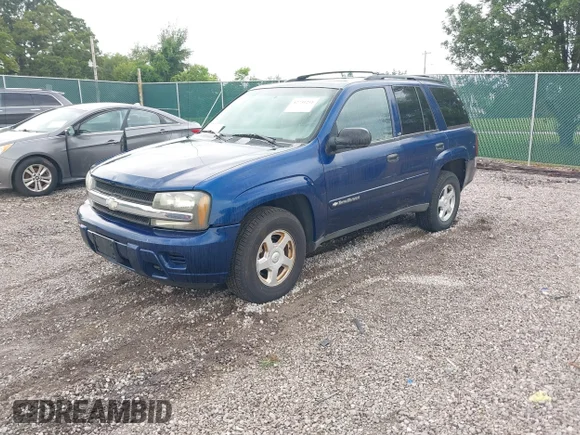 ✅ 2002 Chevrolet TrailBlazer LTZ • VIN: 1GNDT13S422178102 • Lot: 42731211. Wystawiony na IAAI z przebiegiem 229 473 mil. Bezpłatny archiwum sprzedaży aukcyjnych z USA i szczegółowy raport historii pojazdu na DreamBid. Zdjęcie 2.