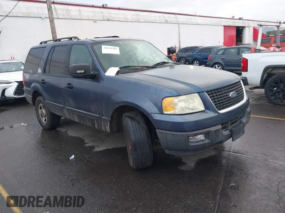 ✅ 2006 Ford Expedition Special Service • VIN: 1FMFU15556LA97398 • Lot: 44029305. Wystawiony na IAAI z przebiegiem 74 535 mil. Bezpłatny archiwum sprzedaży aukcyjnych z USA i szczegółowy raport historii pojazdu na DreamBid. Zdjęcie 1.