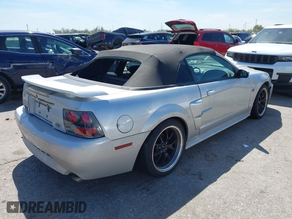 ✅ 2001 Ford Mustang GT Deluxe • VIN: 1FAFP45X41F256035 • Lot: 44584882. Wystawiony na IAAI z przebiegiem 143 632 mil. Bezpłatny archiwum sprzedaży aukcyjnych z USA i szczegółowy raport historii pojazdu na DreamBid. Zdjęcie 4.