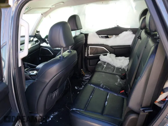 ✅ 2020 Kia Telluride LX • VIN: 5XYP2DHC7LG007525 • Лот: 44253054. Опубліковано раніше на IAAI з пробігом 104 489 миль. Безкоштовний доступ до архіву аукціонних продажів зі США та докладний звіт про історію автомобіля на DreamBid. Зображення 8.