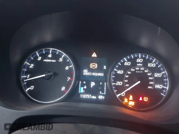 ✅ 2020 Mitsubishi Outlander ES • VIN: JA4AD2A36LZ039652 • Lot: 43770311. Wystawiony na IAAI z przebiegiem 113 757 mil. Bezpłatny archiwum sprzedaży aukcyjnych z USA i szczegółowy raport historii pojazdu na DreamBid. Zdjęcie 7.