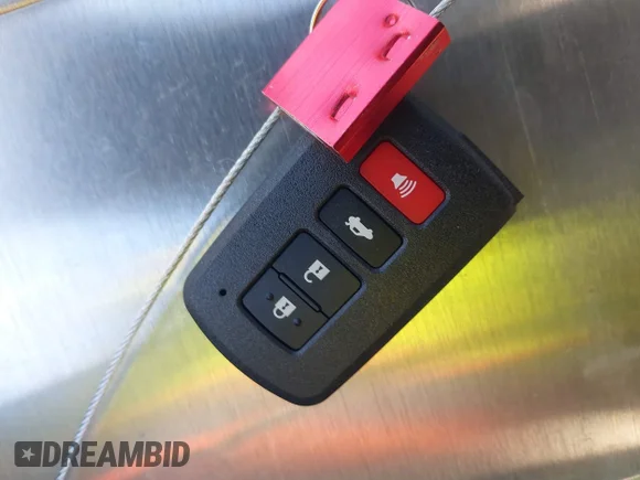 ✅ 2015 Toyota Camry XLE • VIN: 4T1BD1FK3FU171902 • Lot: 44189221. Wystawiony na IAAI z przebiegiem 160 013 mil. Bezpłatny archiwum sprzedaży aukcyjnych z USA i szczegółowy raport historii pojazdu na DreamBid. Zdjęcie 11.