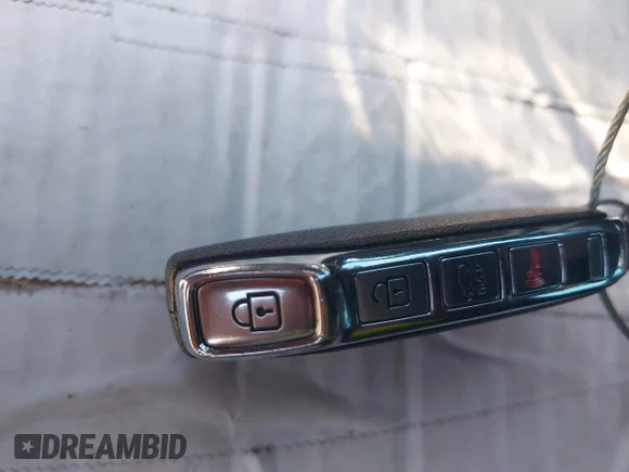 ✅ 2024 Kia Niro Wind • VIN: KNDCR3L10R5103492 • Lot: 45252973. Wystawiony na IAAI z przebiegiem 2 084 mil. Bezpłatny archiwum sprzedaży aukcyjnych z USA i szczegółowy raport historii pojazdu na DreamBid. Zdjęcie 11.