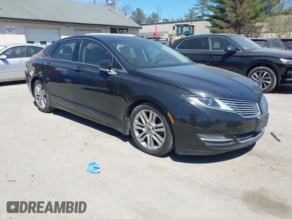✅ 2014 Lincoln MKZ • VIN: 3LN6L2JK1ER802850 • Lot: 44982619. Listed on IAAI with 103,758 mi. Free auction sales archive from the USA and detailed vehicle history report at DreamBid. Image 1.