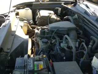 ✅ 2017 Toyota Tacoma SR • VIN: 5TFRX5GNXHX099463 • Lot: 43399670. Listed on IAAI with 103,495 mi. Free auction sales archive from the USA and detailed vehicle history report at DreamBid. Image 19.