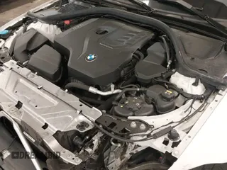 ✅ 2020 BMW 3 Series 330i xDrive • VIN: 3MW5R7J00L8B18897 • Lot: 42580568. Wystawiony na IAAI z przebiegiem 48 737 mil. Bezpłatny archiwum sprzedaży aukcyjnych z USA i szczegółowy raport historii pojazdu na DreamBid. Zdjęcie 23.