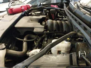 ✅ 2018 Chevrolet Silverado 1500 LT • VIN: 2GCRCREC5J1101577 • Lot: 43548813. Wystawiony na IAAI z przebiegiem 63 288 mil. Bezpłatny archiwum sprzedaży aukcyjnych z USA i szczegółowy raport historii pojazdu na DreamBid. Zdjęcie 21.