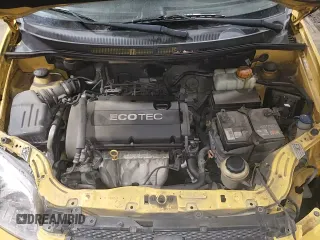 2010 Chevrolet Aveo 1LT z VIN KL1TD5DE7AB101005, wystawiony jako Copart lot #83117764 z przebiegiem 97 957 mil mil oraz Szkoda całkowita • Salvage title. Historia ofert i sprzedaży dostępna na DreamBid. Obrazek 13.