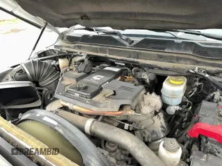 ✅ 2019 Ram 3500 Tradesman • VIN: 3C63RRGL4KG648440 • Лот: 94223515. Опубликован ранее на Copart с пробегом 159 404 миль. Бесплатный доступ к архиву аукционных продаж из США и подробный отчёт об истории автомобиля на DreamBid. Изображение 11.