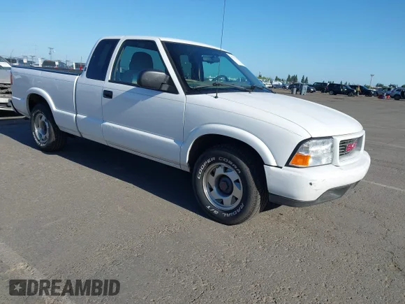 ✅ 2001 GMC Sonoma SLS 1SG • VIN: 1GTCS19W018159348 • Лот: 45112392. Опубликован ранее на IAAI с пробегом 154 972 миль. Бесплатный доступ к архиву аукционных продаж из США и подробный отчёт об истории автомобиля на DreamBid. Изображение 1.