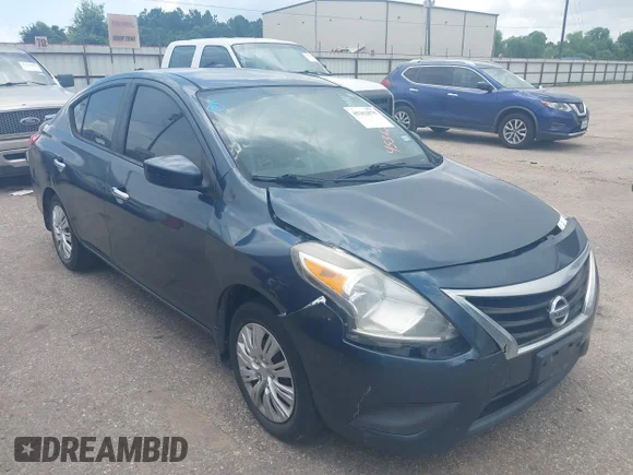 ✅ 2016 Nissan Versa S • VIN: 3N1CN7AP6GL851870 • Lot: 45362079. Wystawiony na IAAI z przebiegiem 178 133 mil. Bezpłatny archiwum sprzedaży aukcyjnych z USA i szczegółowy raport historii pojazdu na DreamBid. Zdjęcie 1.
