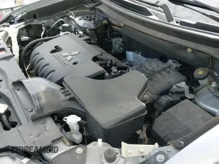 ✅ 2020 Mitsubishi Outlander ES • VIN: JA4AZ3A39LZ018592 • Lot: 43182562. Listed on IAAI with 86,938 mi. Free auction sales archive from the USA and detailed vehicle history report at DreamBid. Image 19.