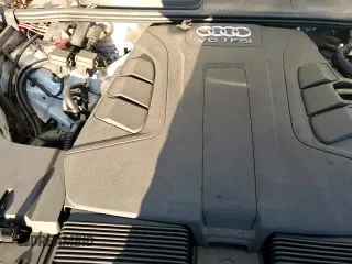 ✅ 2017 Audi Q7 Prestige • VIN: WA1VAAF74HD003768 • Lot: 93189495. Wystawiony na Copart z przebiegiem 114 882 mil. Bezpłatny archiwum sprzedaży aukcyjnych z USA i szczegółowy raport historii pojazdu na DreamBid. Zdjęcie 14.