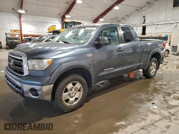 ✅ 2010 Toyota Tundra • VIN: 5TFUW5F17AX100506 • Lot: 94819335. Listed on Copart with 234,818 mi. Free auction sales archive from the USA and detailed vehicle history report at DreamBid. Image 1.