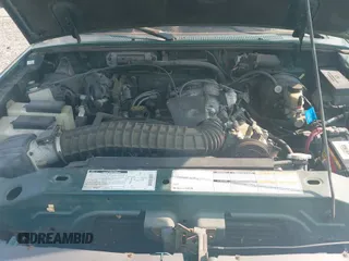 ✅ 1999 Ford Ranger XLT • VIN: 1FTYR14X6XTA49752 • Lot: 42889123. Wystawiony na IAAI z przebiegiem 115 732 mil. Bezpłatny archiwum sprzedaży aukcyjnych z USA i szczegółowy raport historii pojazdu na DreamBid. Zdjęcie 12.