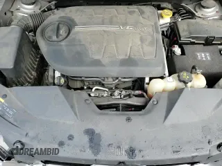 ✅ 2019 Jeep Cherokee Latitude • VIN: 1C4PJLCX5KD144208 • Lot: 86288835. Listed on Copart with 73,559 mi. Free auction sales archive from the USA and detailed vehicle history report at DreamBid. Image 16.