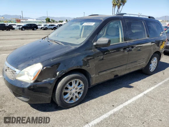 ✅ 2012 Kia Sedona LX • VIN: KNDMG4C75C6458292 • Lot: 62098644. Wystawiony na Copart z przebiegiem 225 614 mil. Bezpłatny archiwum sprzedaży aukcyjnych z USA i szczegółowy raport historii pojazdu na DreamBid. Zdjęcie 1.