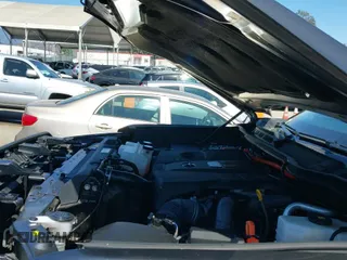 ✅ 2023 Toyota Sequoia SR5 • VIN: 7SVAAAAA3PX001066 • Lot: 42414928. Listed on IAAI with 24,650 mi. Free auction sales archive from the USA and detailed vehicle history report at DreamBid. Image 19.