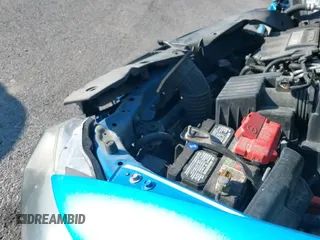 ✅ 2011 Honda Insight • VIN: JHMZE2H39BS001365 • Lot: 40268728. Listed on IAAI with 170,957 mi. Free auction sales archive from the USA and detailed vehicle history report at DreamBid. Image 19.