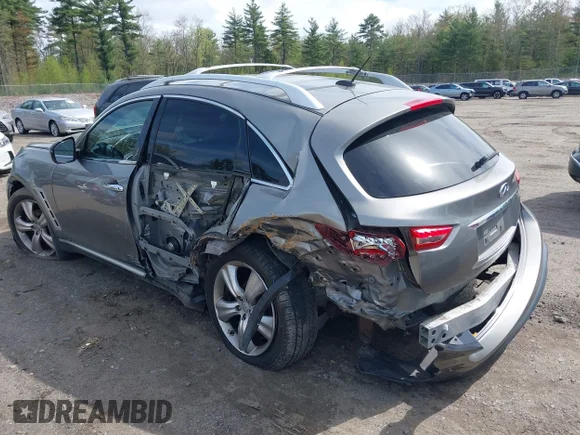 ✅ 2009 Infiniti FX • VIN: JNRAS18W99M151079 • Lot: 42210211. Wystawiony na IAAI z przebiegiem 135 438 mil. Bezpłatny archiwum sprzedaży aukcyjnych z USA i szczegółowy raport historii pojazdu na DreamBid. Zdjęcie 3.