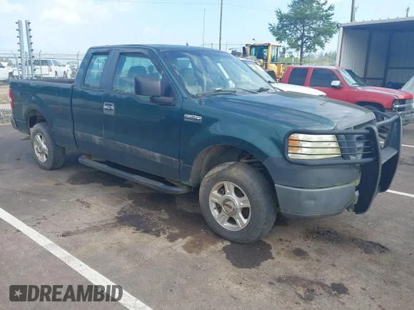 ✅ 2007 Ford F-150 XLT • VIN: 1FTPX14V17FB62460 • Lot: 45514003. Wystawiony na IAAI z przebiegiem 232 030 mil. Bezpłatny archiwum sprzedaży aukcyjnych z USA i szczegółowy raport historii pojazdu na DreamBid. Zdjęcie 1.