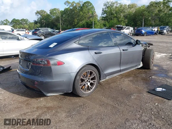 ✅ 2021 Tesla Model S Long Range • VIN: 5YJSA1E55MF428413 • Лот: 45153149. Опубликован ранее на IAAI с пробегом 67 682 миль. Бесплатный доступ к архиву аукционных продаж из США и подробный отчёт об истории автомобиля на DreamBid. Изображение 4.
