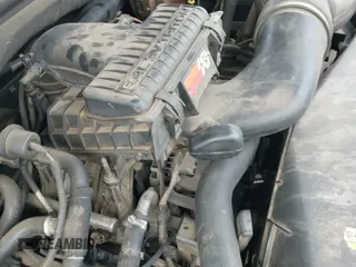 ✅ 2006 Ford Expedition Special Service • VIN: 1FMPU16596LA15577 • Lot: 42604838. Listed on IAAI with 255,583 mi. Free auction sales archive from the USA and detailed vehicle history report at DreamBid. Image 12.