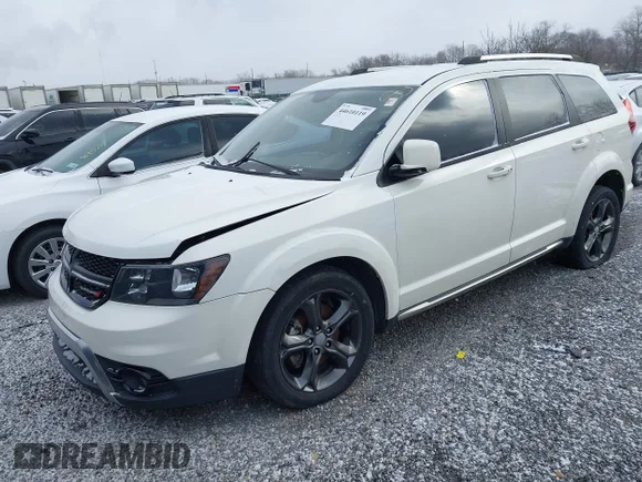 ✅ 2015 Dodge Journey Crossroad • VIN: 3C4PDCGB0FT614232 • Лот: 44610119. Опубліковано раніше на IAAI з пробігом 221 802 миль. Безкоштовний доступ до архіву аукціонних продажів зі США та докладний звіт про історію автомобіля на DreamBid. Зображення 2.